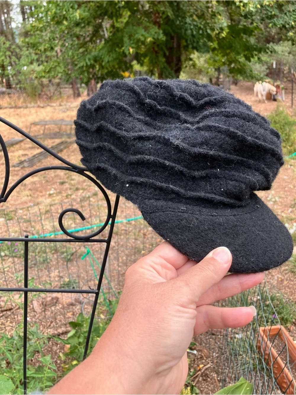 Wool blend cap made in Italy